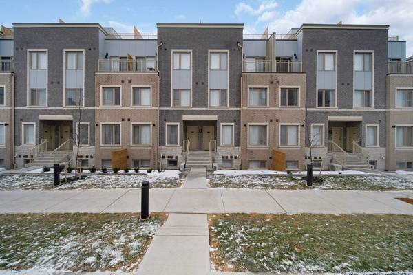 151 Honeycrisp CRES #TH177, Vaughan, ON L4K 0N6