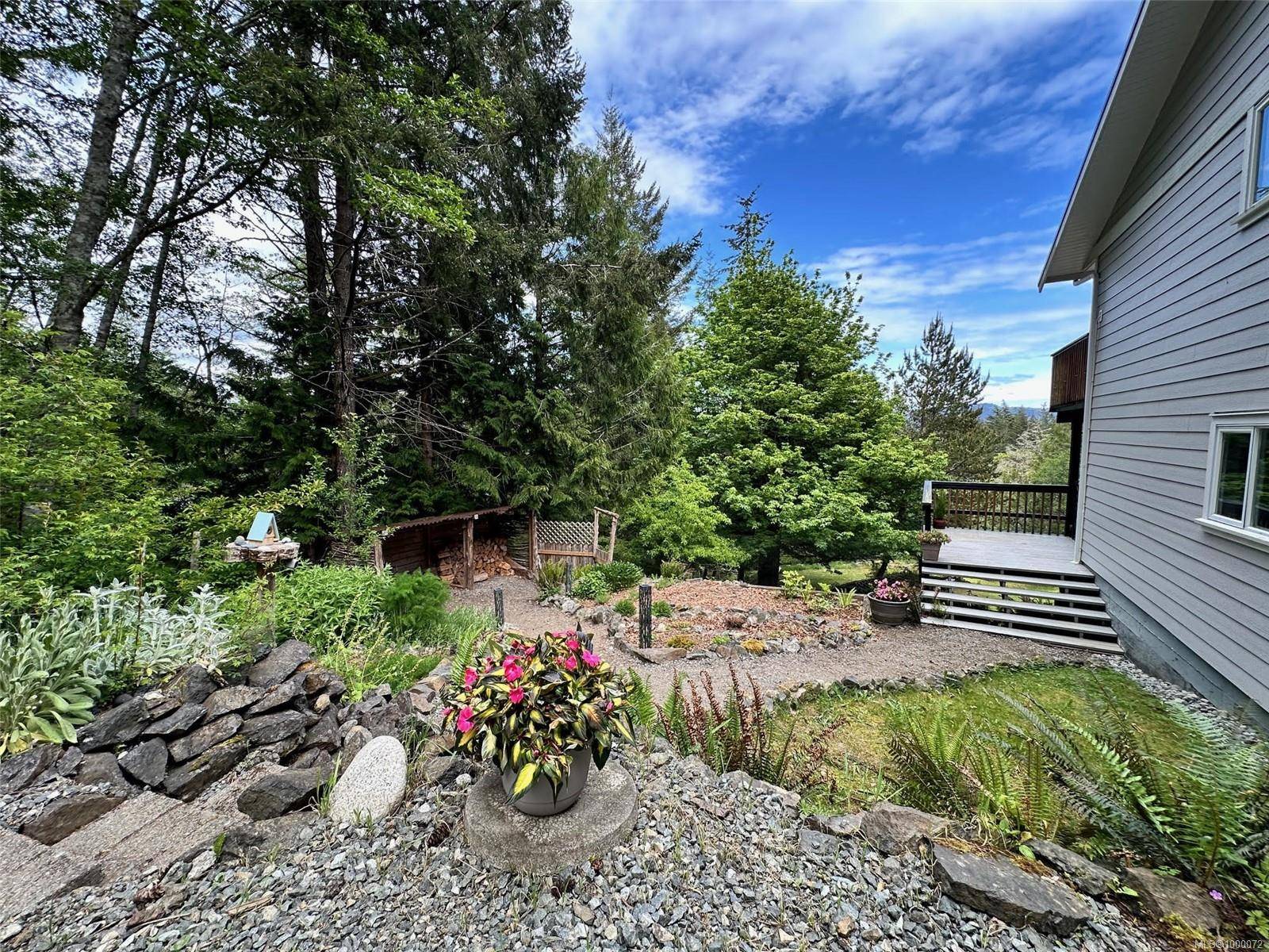 Sooke, BC V9Z 1A9,1526 Winslow Dr