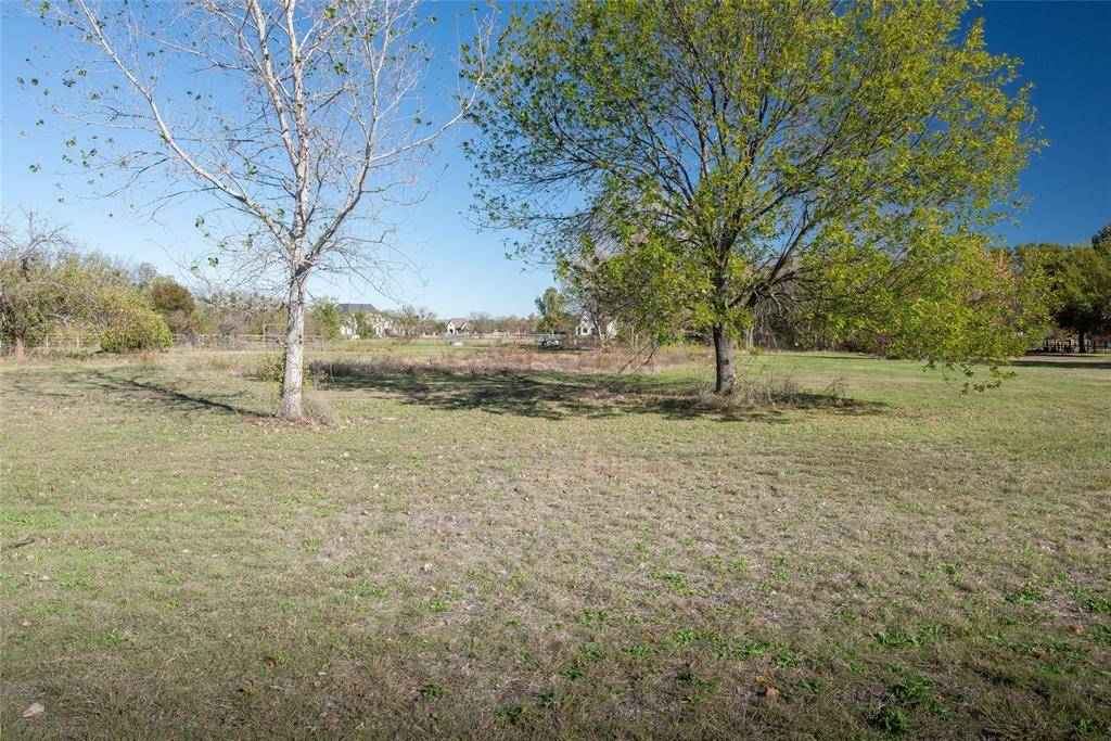 2120 Estates Parkway, Lucas, TX 75002