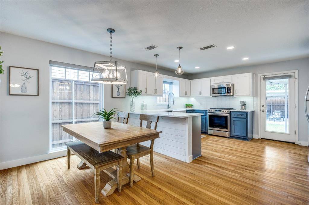 Dallas, TX 75214,6307 Sudbury Drive