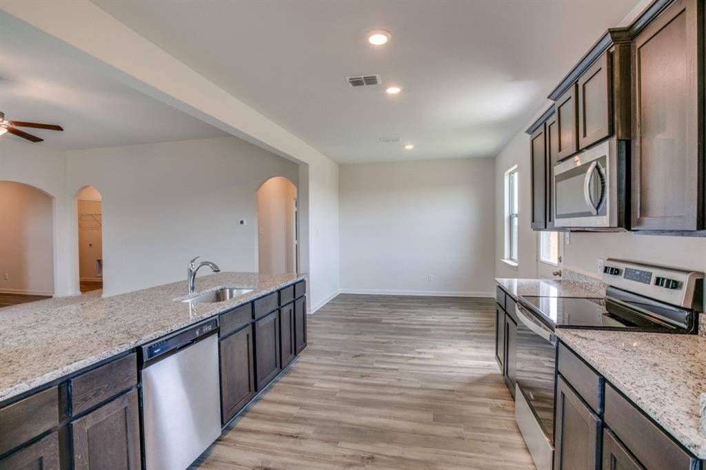 Newark, TX 76071,168 Cattlemans Creek Road W