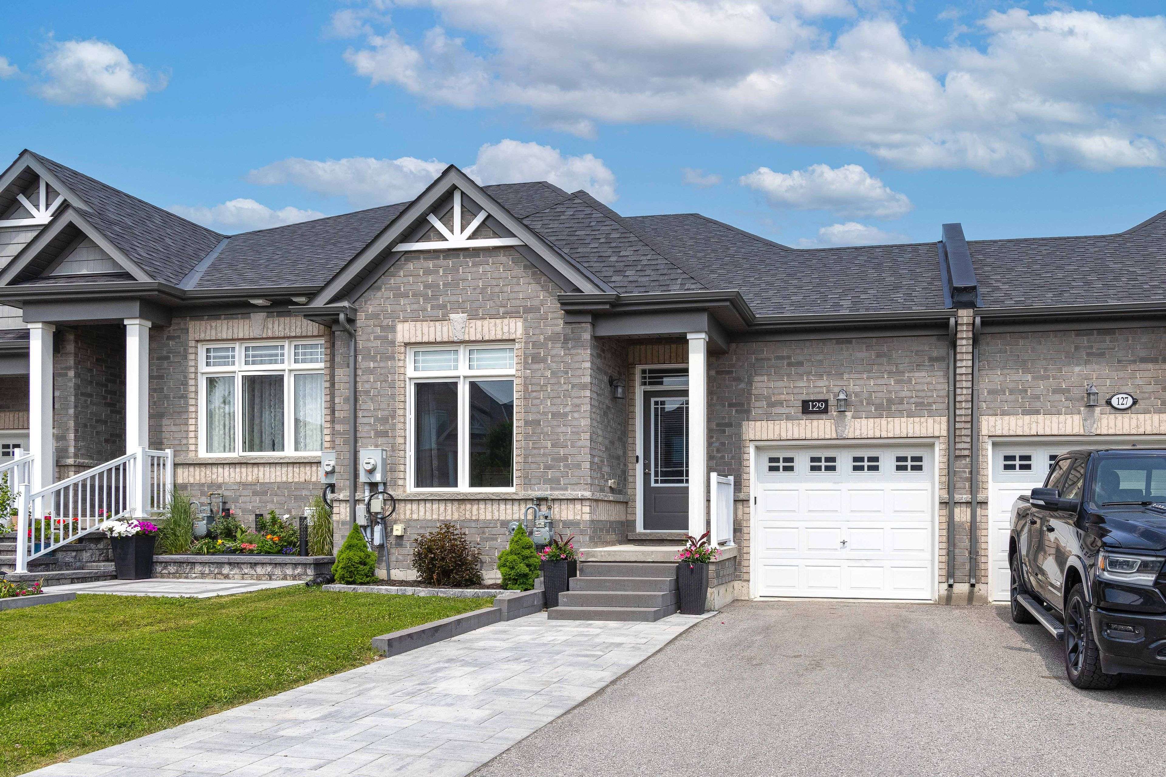 Orillia, ON L3V 6H2,129 ISABELLA DR