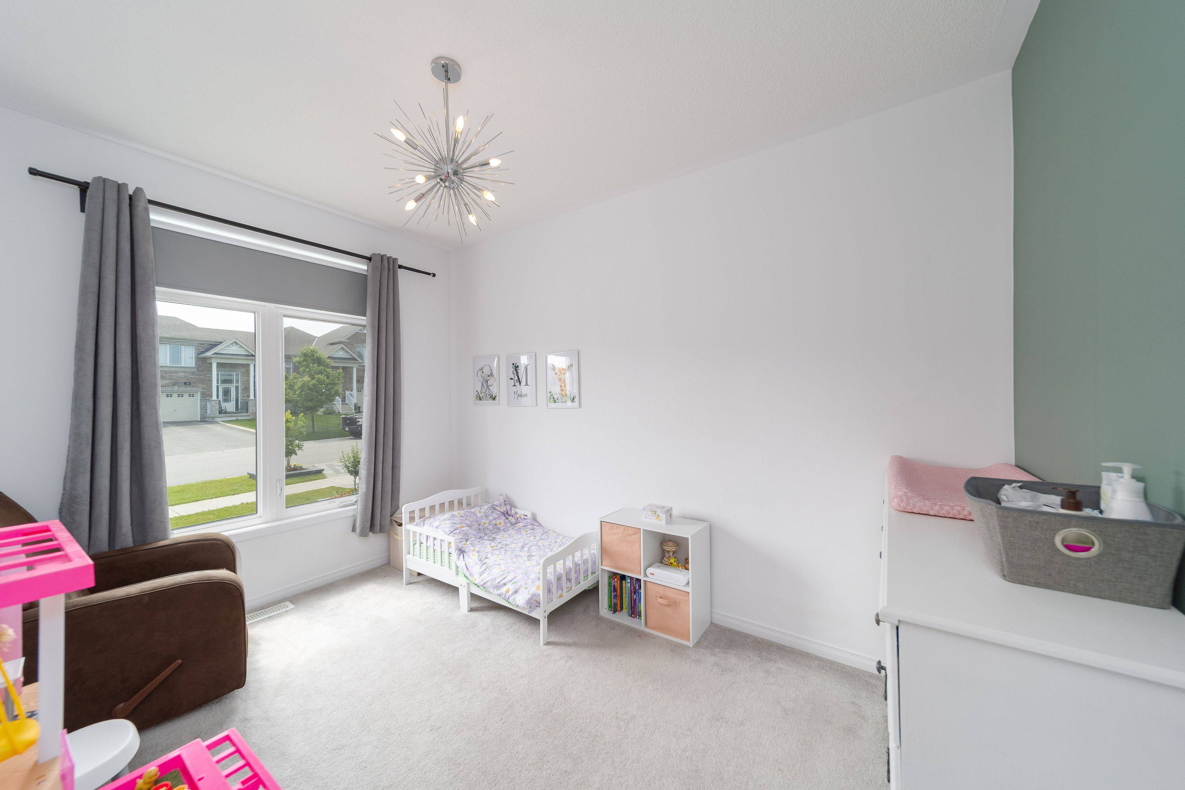 Orillia, ON L3V 6H2,129 ISABELLA DR