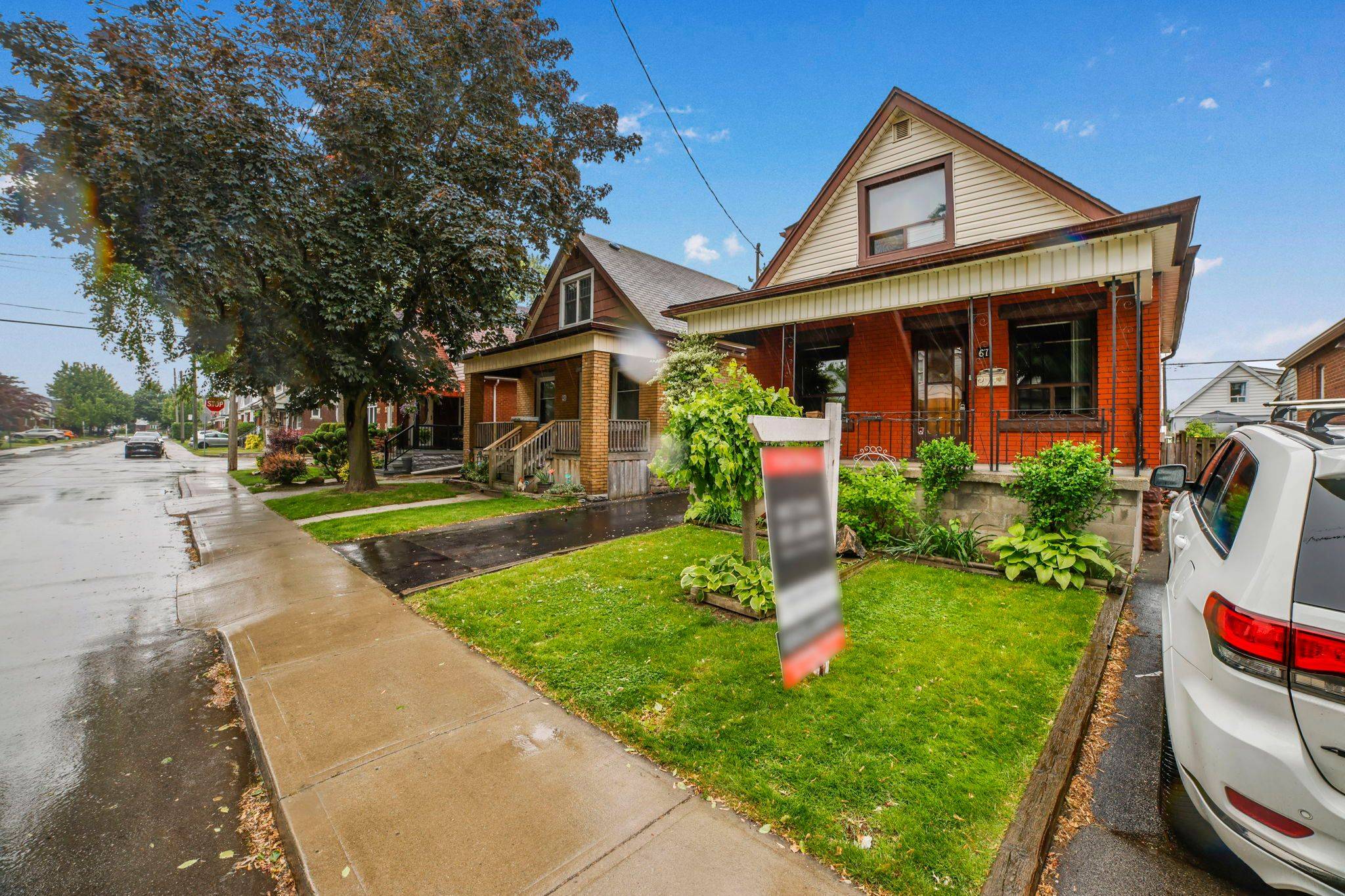 Hamilton, ON L8H 5B1,67 Cope ST