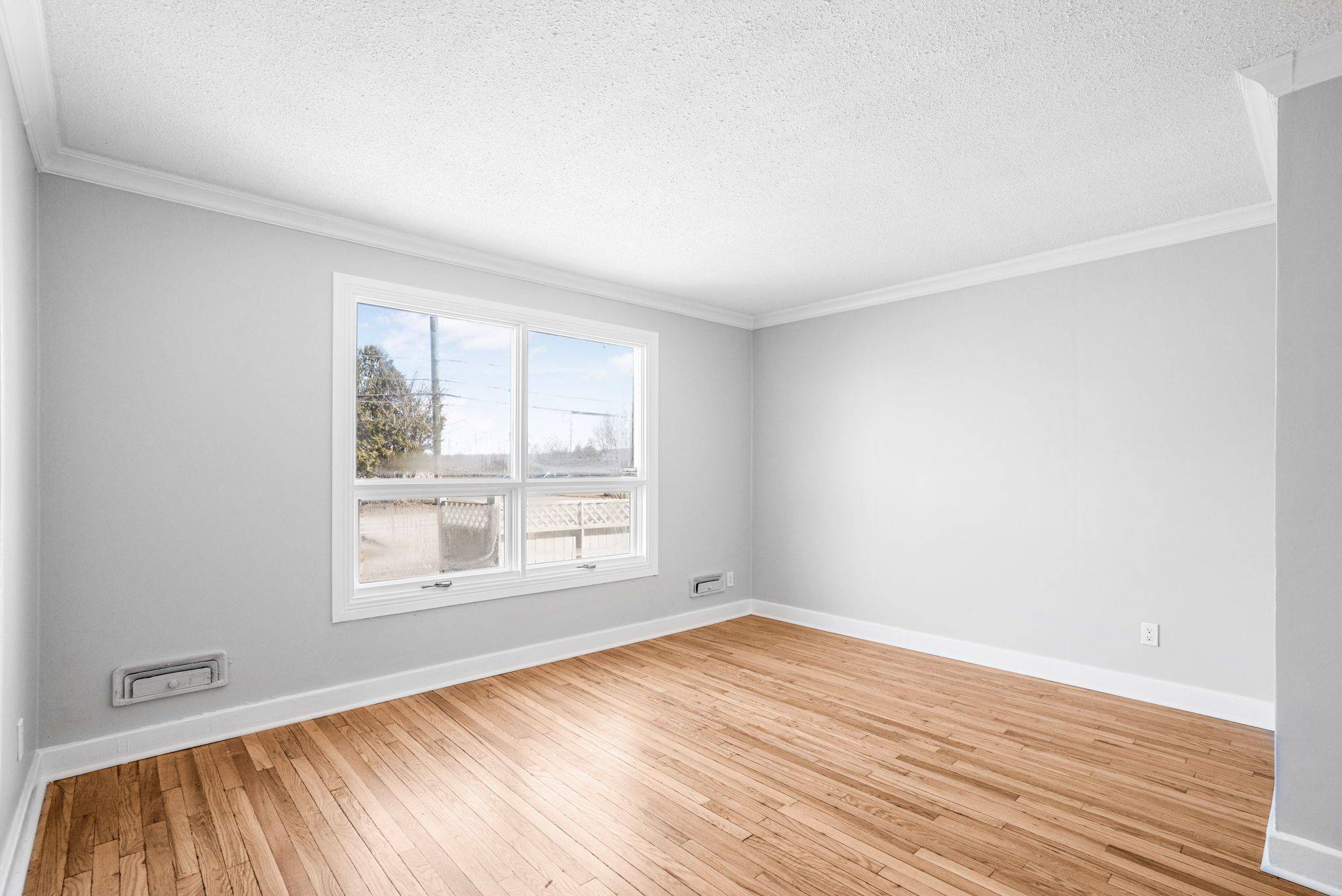 Stittsville - Munster - Richmond, ON K2S 1B9,14 Johnwoods ST