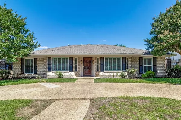 7211 La Sobrina Drive, Dallas, TX 75248