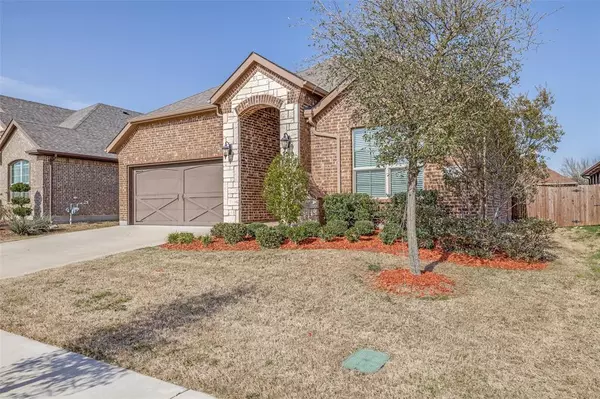 1241 Lynn Drive, Arlington, TX 76002