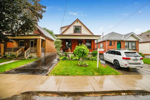 Hamilton, ON L8H 5B1,67 Cope ST