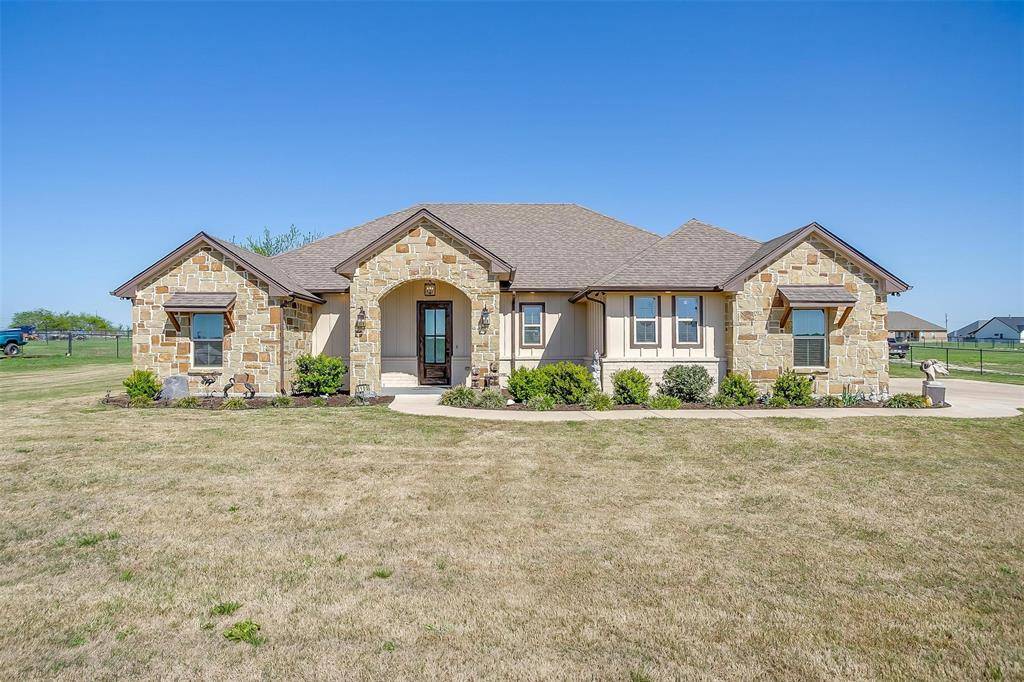 8100 County Road 1006, Godley, TX 76044