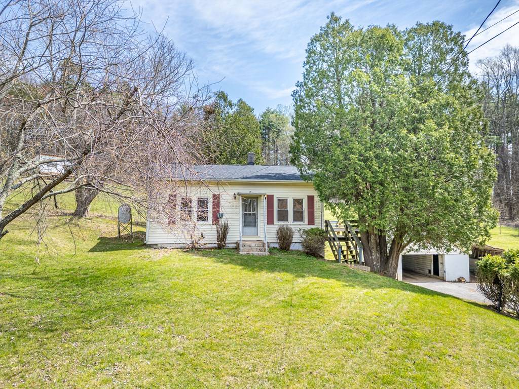 Fancy Gap, VA 24328,199 Ranger Road