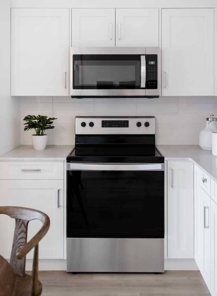 Calgary, AB T3R 1Y4,430 Sage Hill RD Northwest #2212