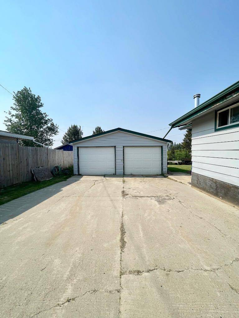 Swan Hills, AB T0G2C0,4823 Plaza AVE