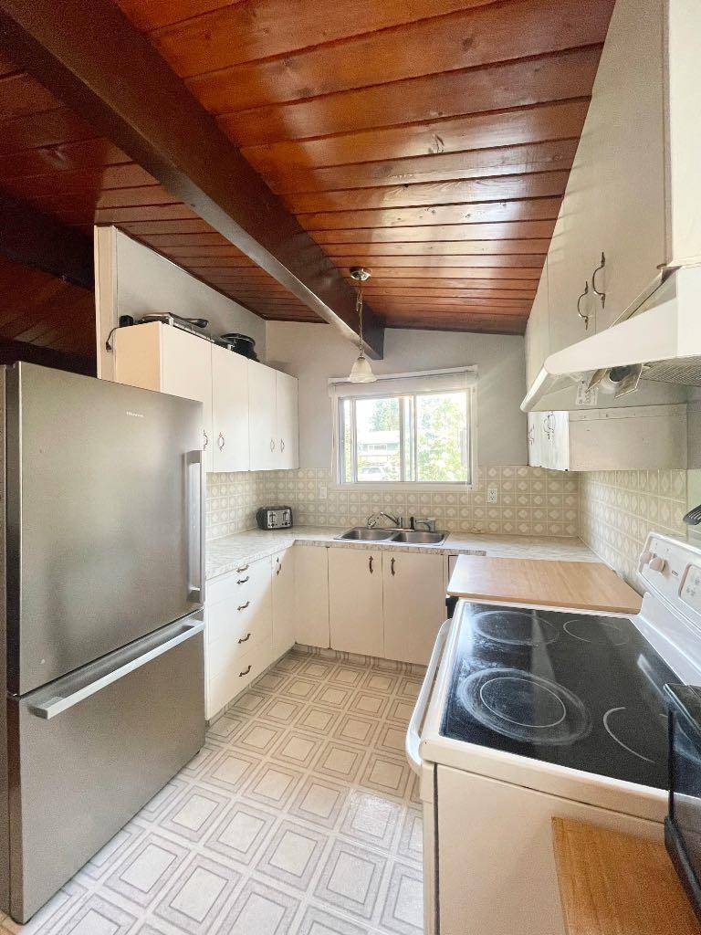 Swan Hills, AB T0G2C0,4823 Plaza AVE