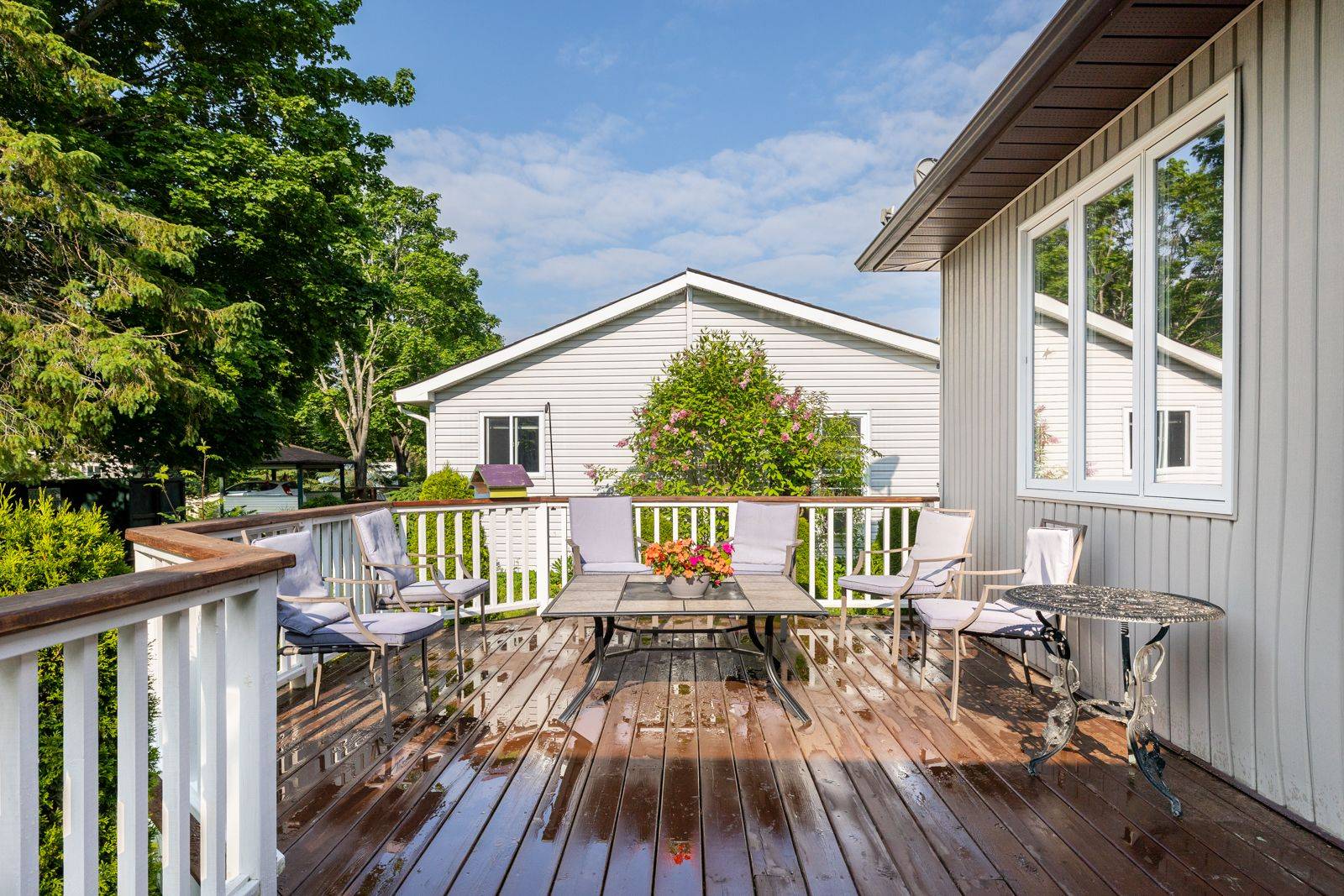 Clarington, ON L0B 1J0,10126 Longsault RD #14