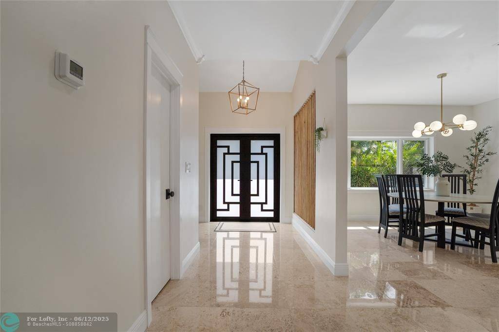 Plantation, FL 33324,741 Mockingbird Ln
