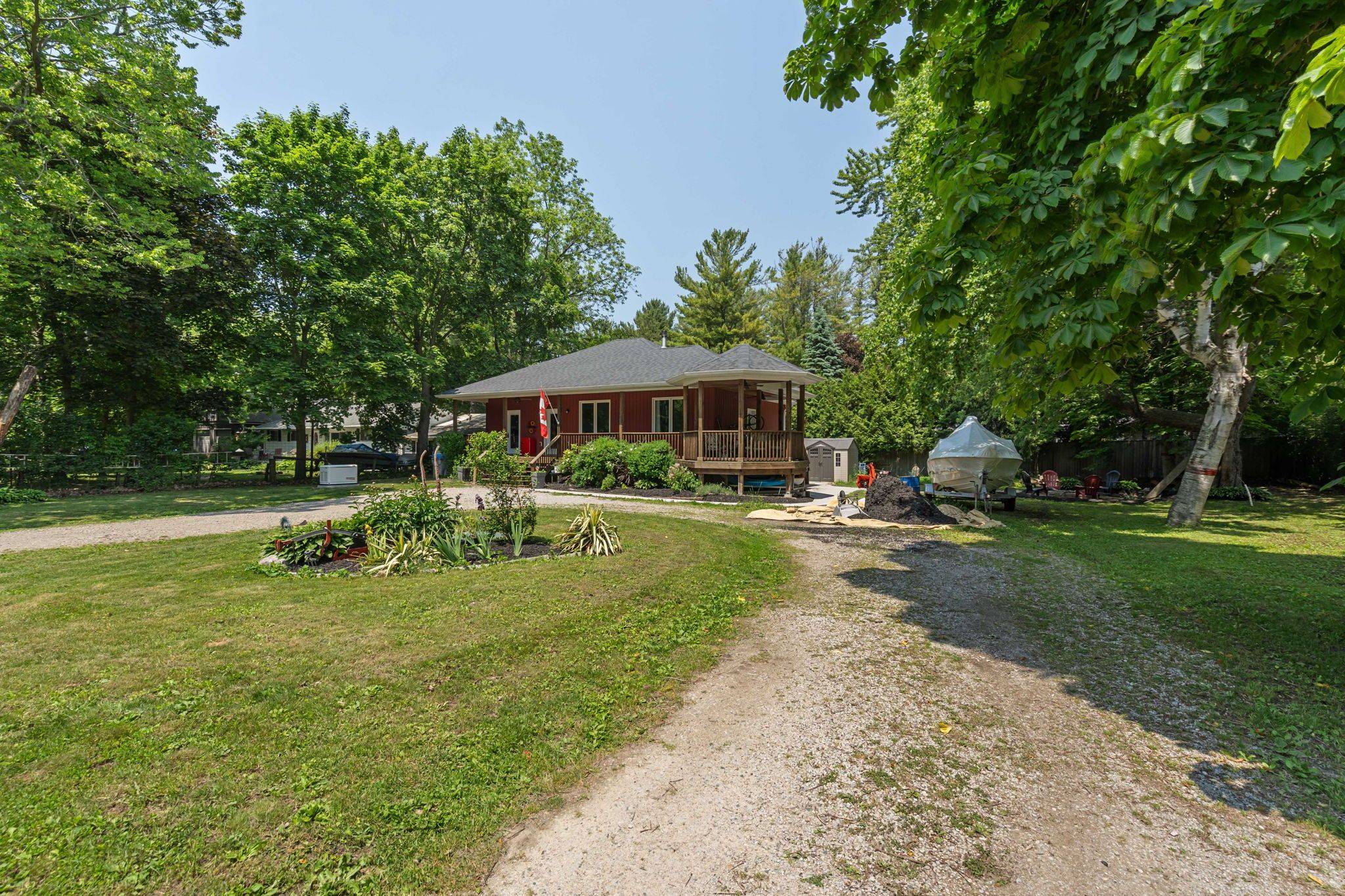 Lambton Shores, ON N0M 2L0,10016 Port Franks RD