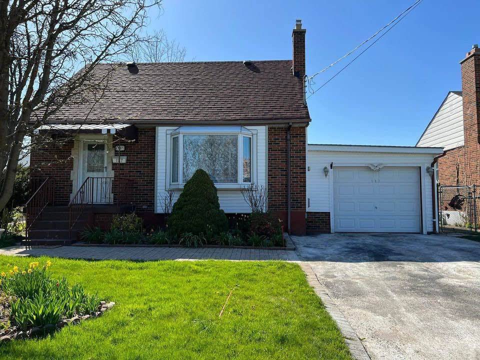 187 Nash RD N, Hamilton, ON L8H 2P8