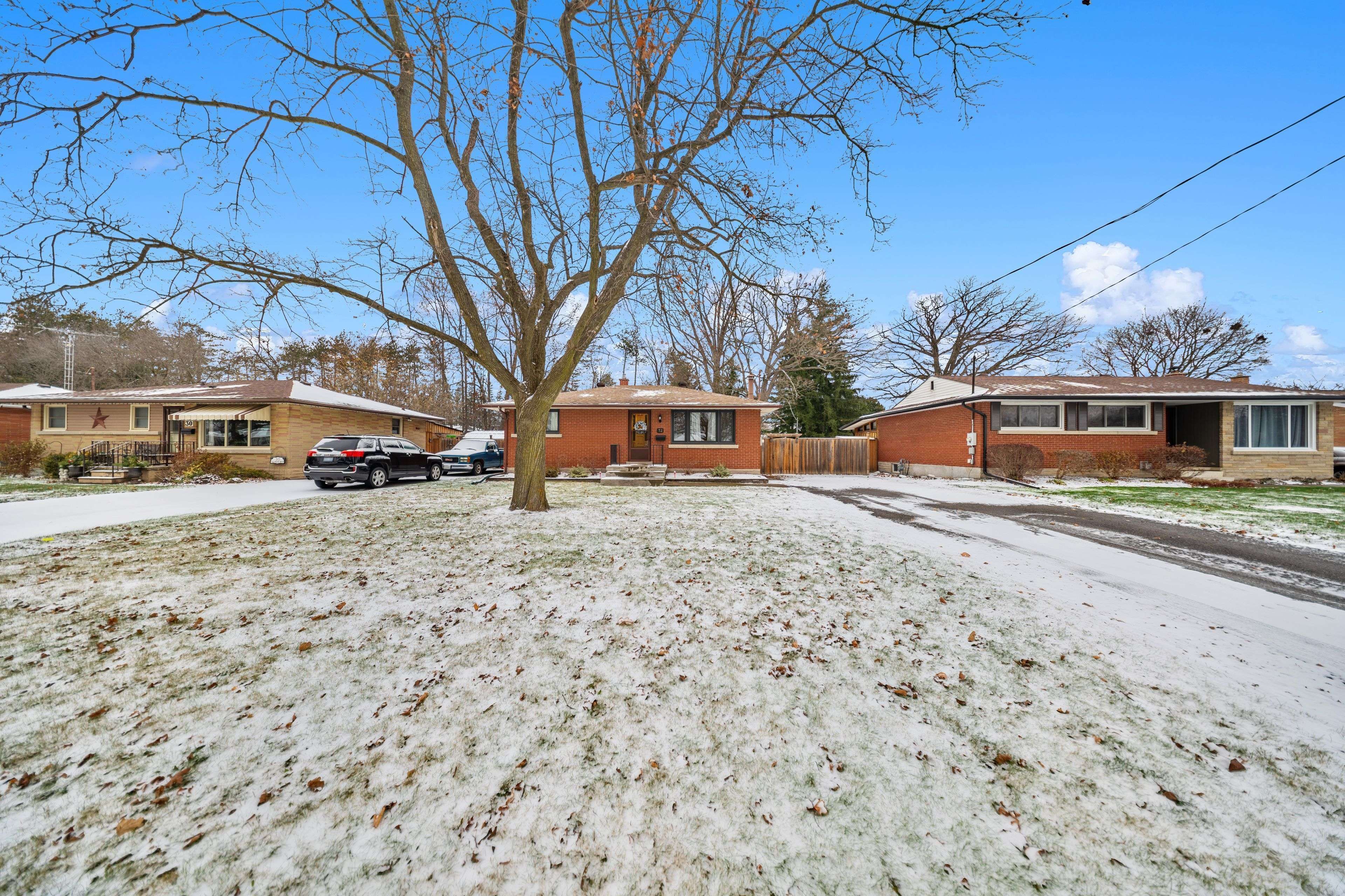 Brantford, ON N3S 3E1,32 Collingdon DR