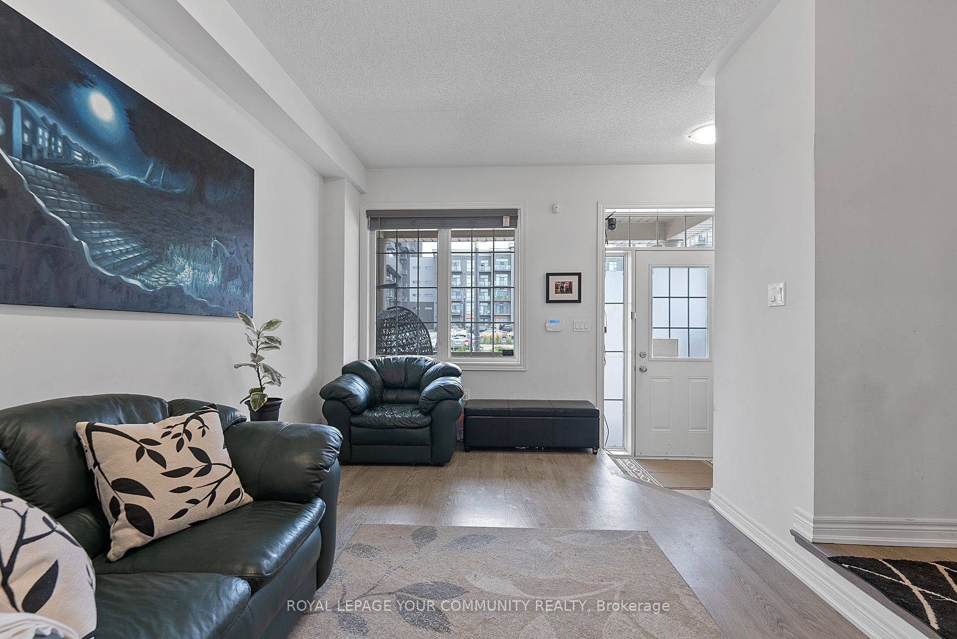 Hamilton, ON L8B 1X3,63 Riverwalk DR