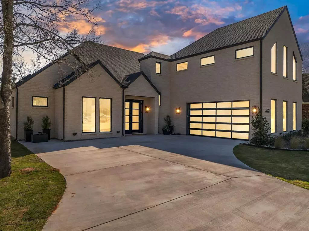 Whitney, TX 76692,27059 Stonewood Drive