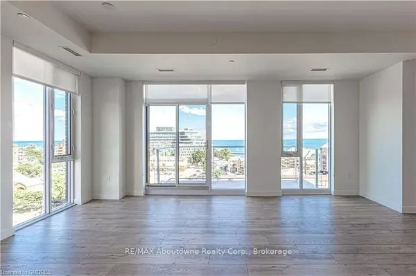 Oakville, ON L6L 0H2,133 BRONTE RD #B0726