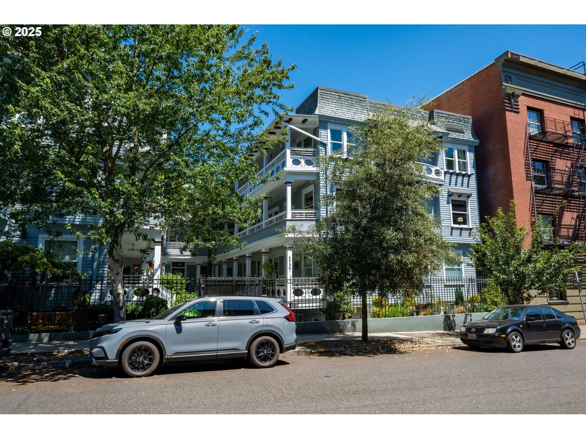 Portland, OR 97210,2127 NW IRVING ST ##202