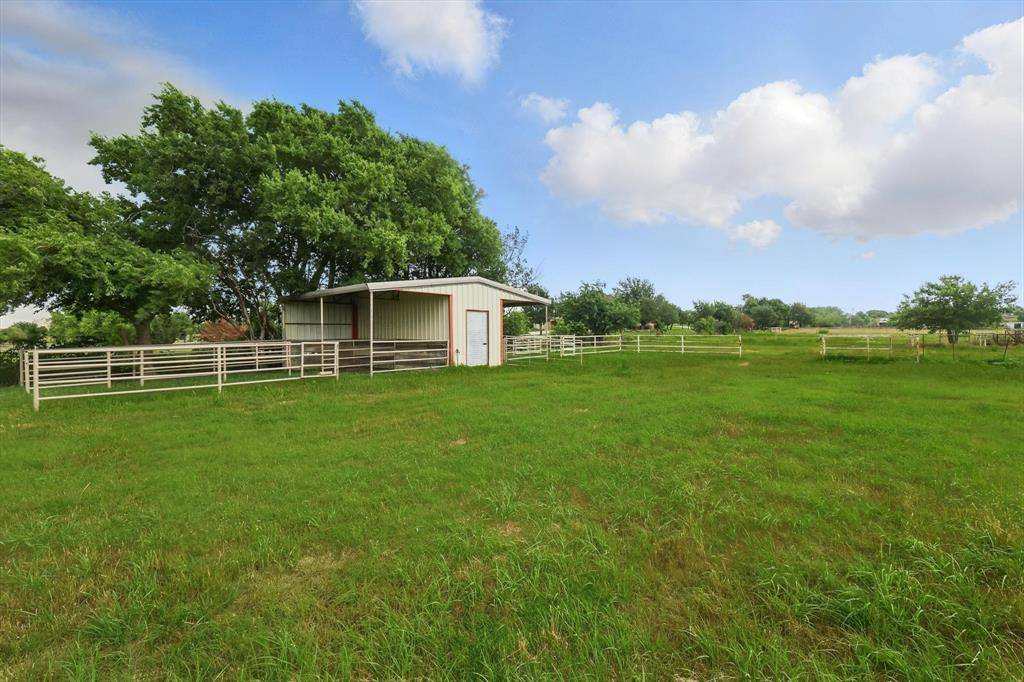 Haslet, TX 76052,2203 Fm 156 S