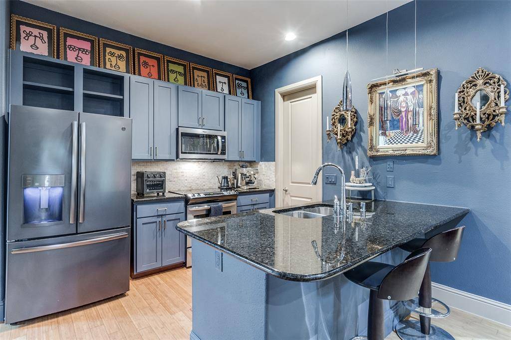 Dallas, TX 75206,5914 Hudson Street #7