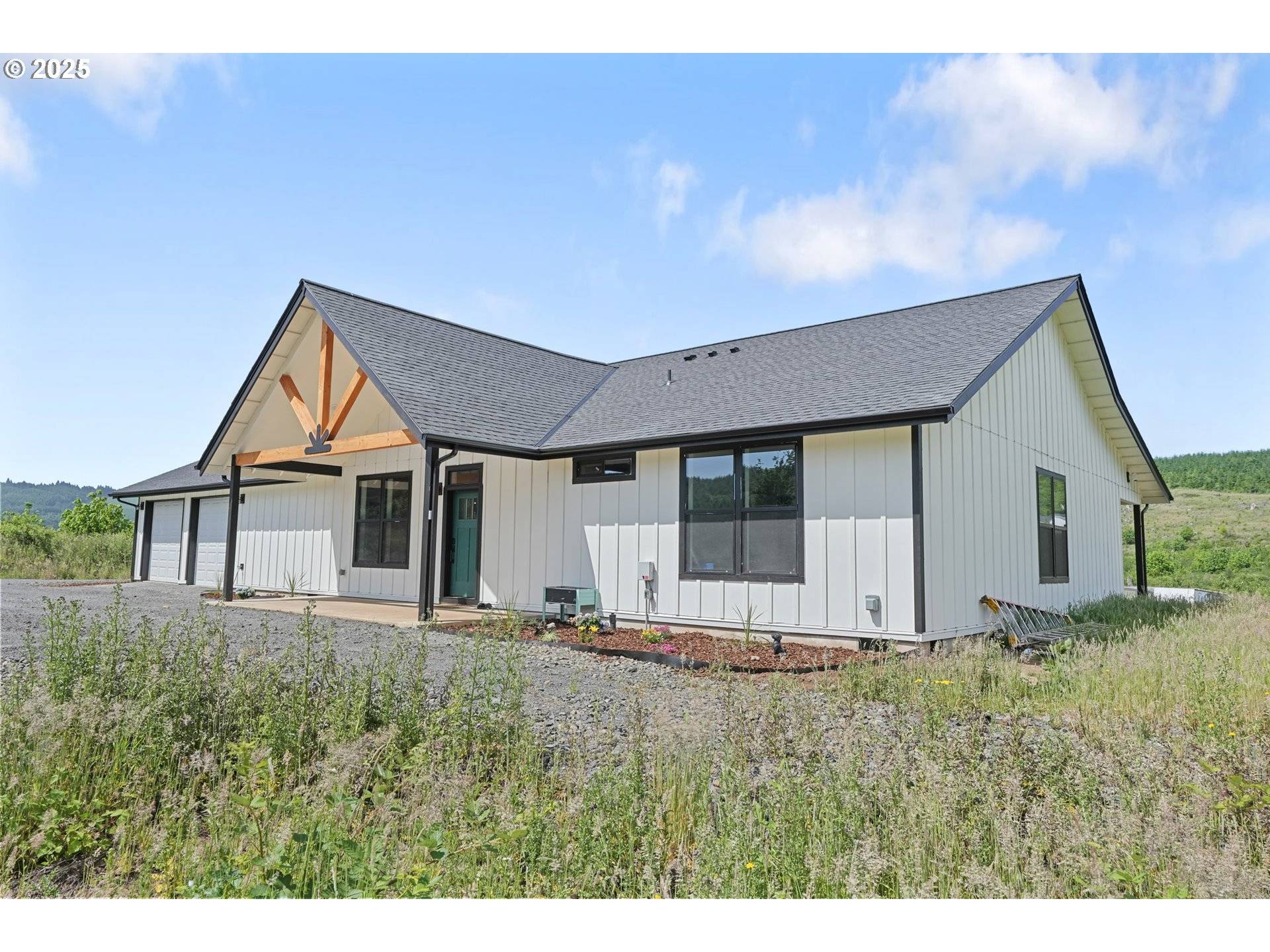 Kelso, WA 98626,279 STEWART DR