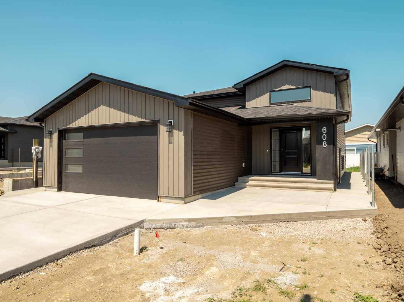 Coaldale, AB T1M 0E8,608 Parkside GN