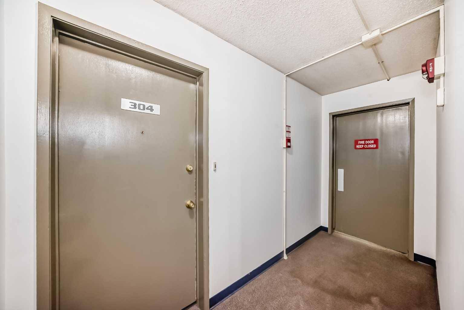 Calgary, AB T2K 1A2,4328 4 ST Northwest #304