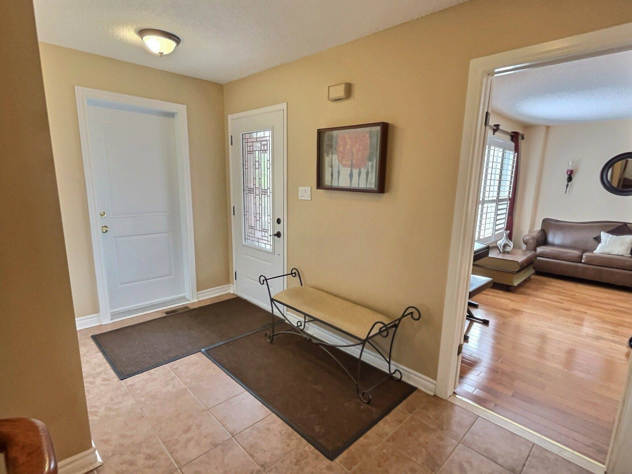 Pickering, ON L1V 6A4,550 Cattail CT