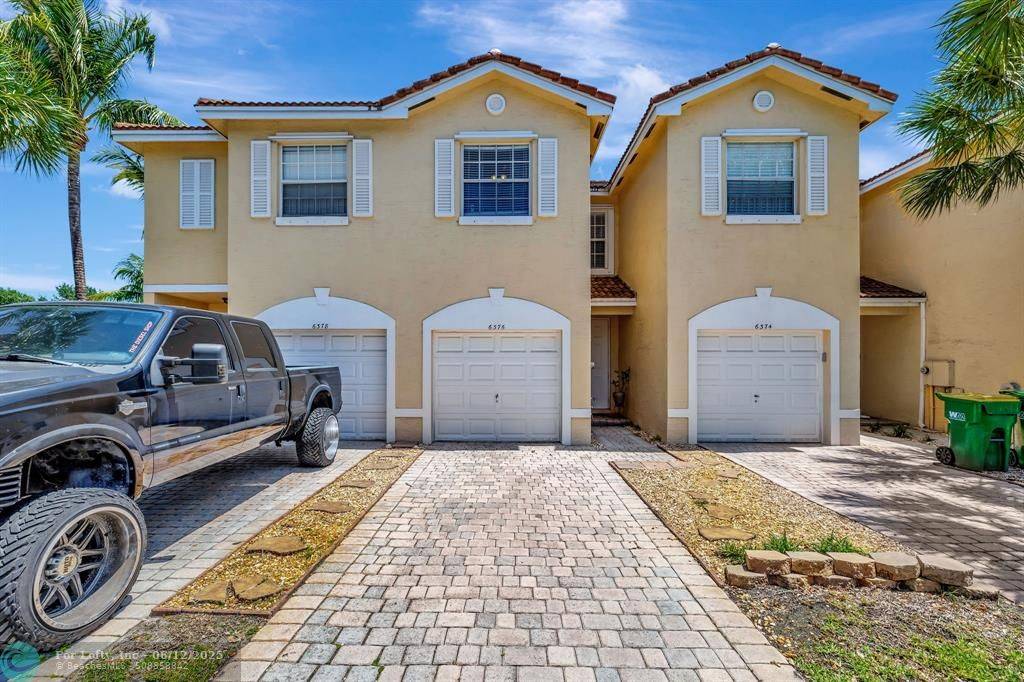 6376 Landings Way  #1, Tamarac, FL 33321