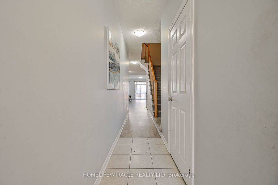 Caledon, ON L7C 4E7,58 Doris Pawley CRES