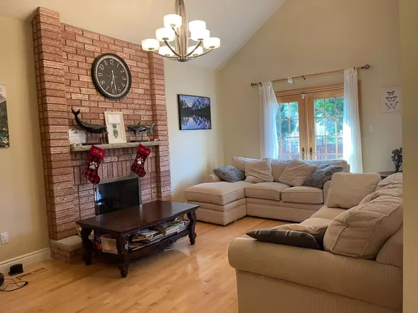 Markham, ON L3R 9L4,61 Mary Elizabeth CRES