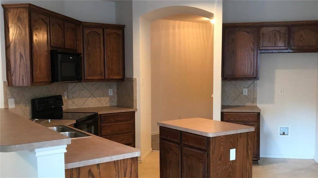 Fort Worth, TX 76134,1152 Sunderland Lane