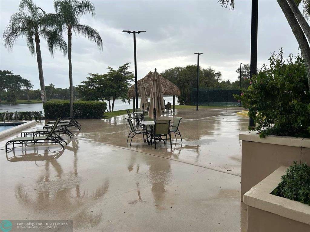 Weston, FL 33326,73 Gables Blvd