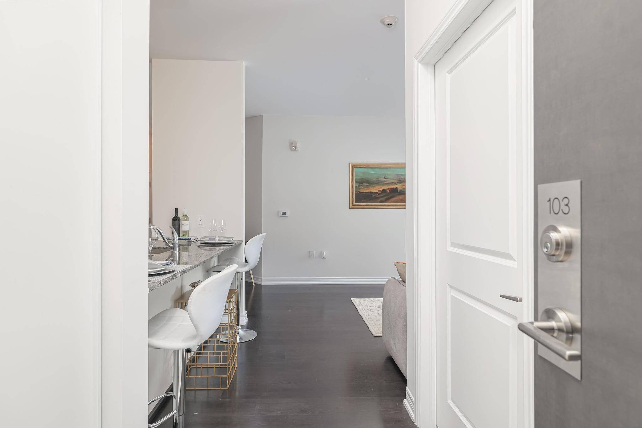 Oakville, ON L6M 1P5,2393 Bronte RD