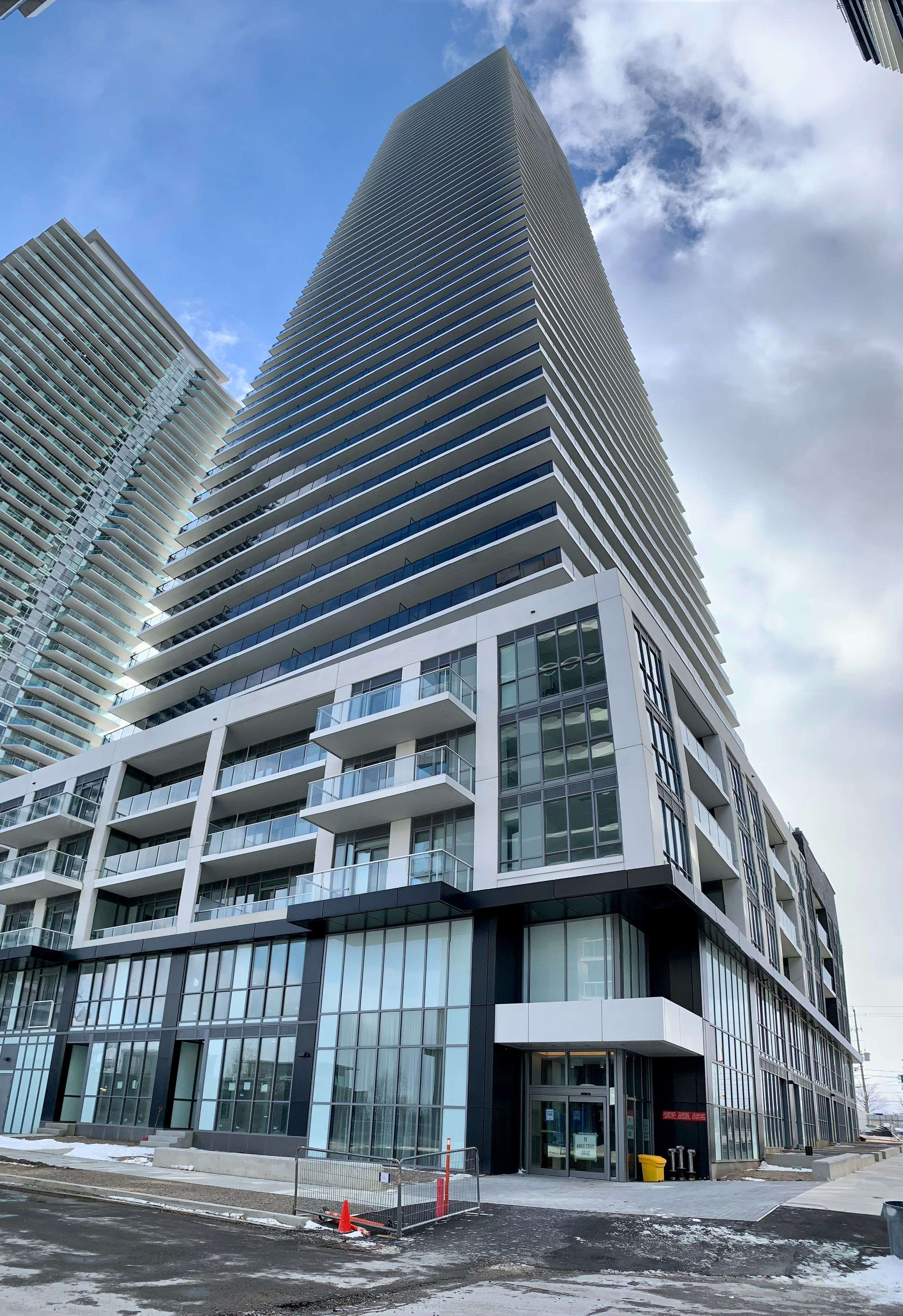 70 ANNIE CRAIG DR #3209, Toronto W06, ON M8V 0G2