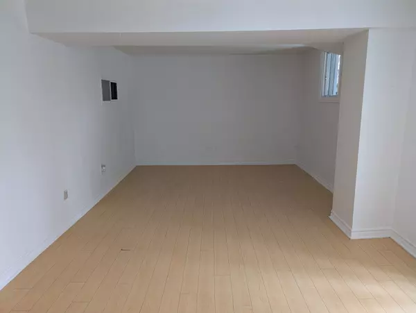 Pickering, ON L1X 2J5,1565 Somergrove CRES #Basement