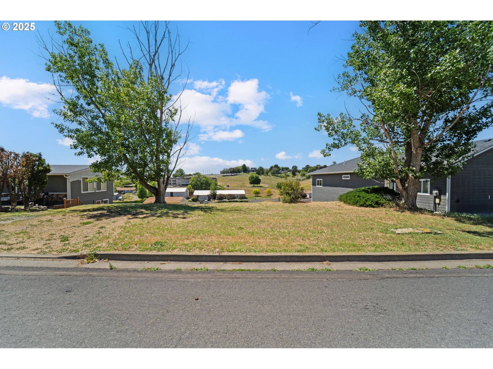 421 NW 22ND ST, Pendleton, OR 97801