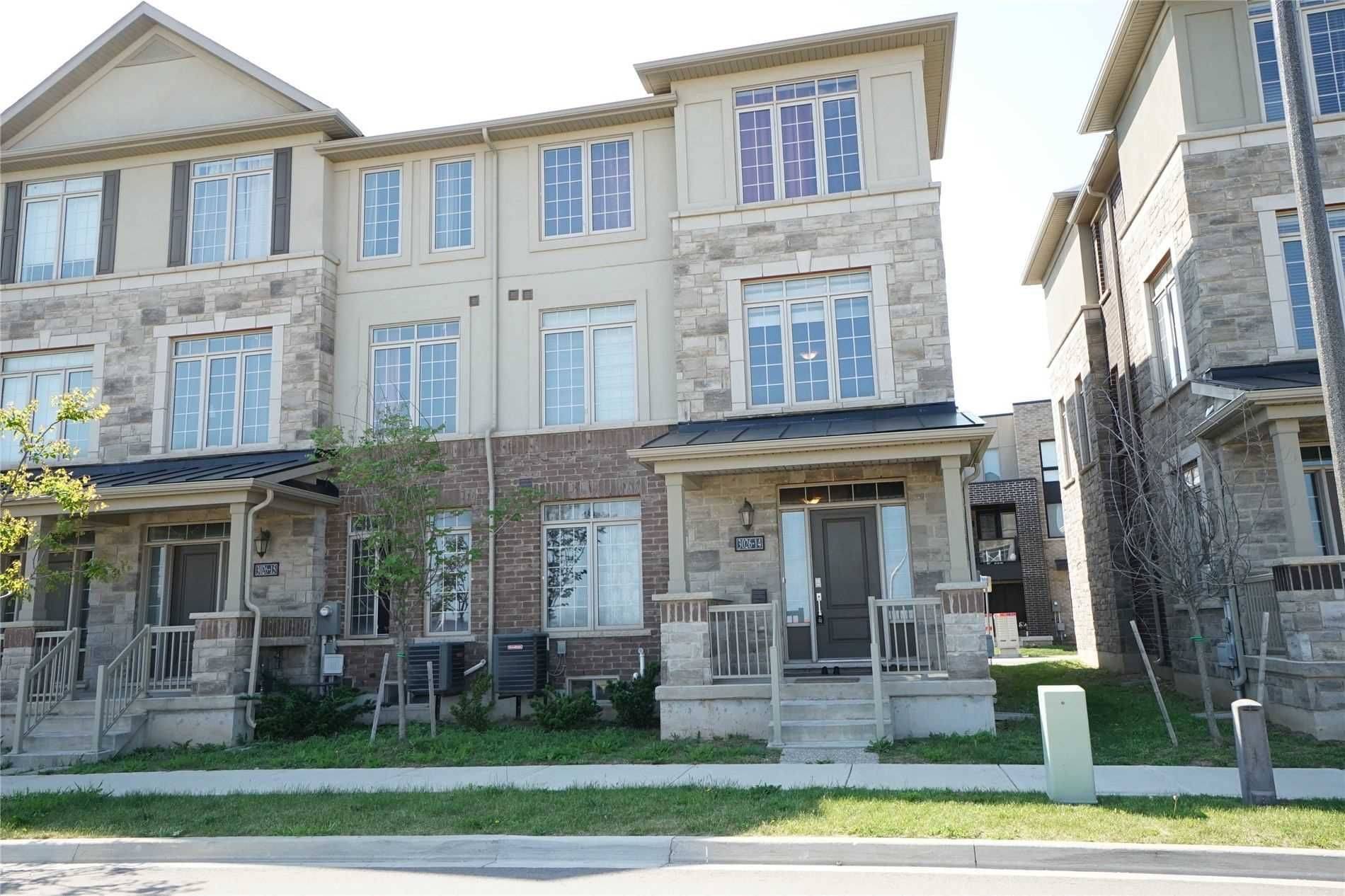 3026 Postridge DR #14, Oakville, ON L6H 0R8