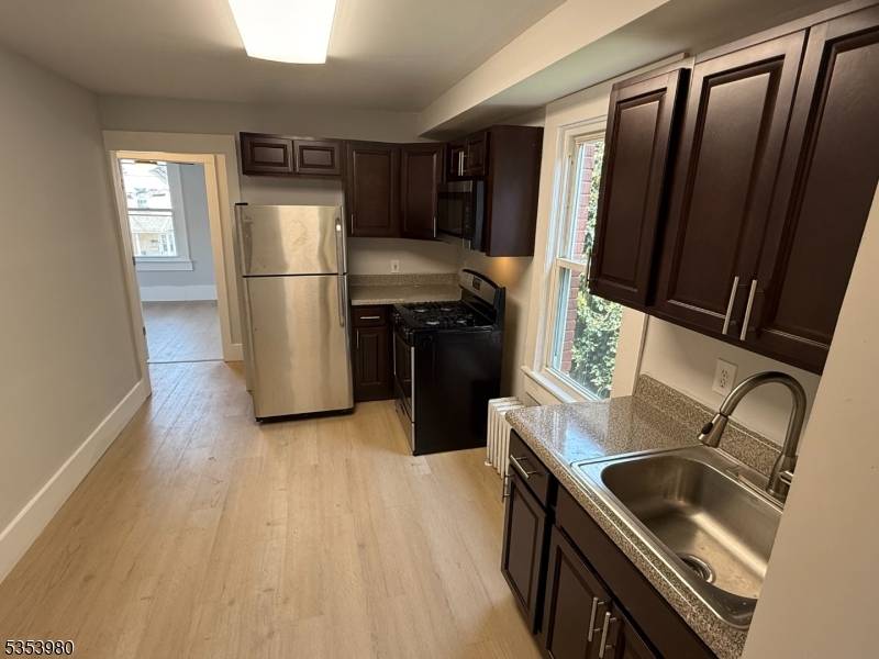 Bound Brook Boro, NJ 08805,22 Talmage Avenue