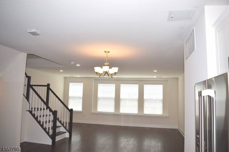 Morris Twp., NJ 07960,16 Gerhard Pl