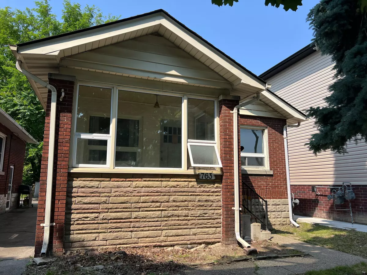 Windsor, ON N9B 2T7,763 Randolph AVE