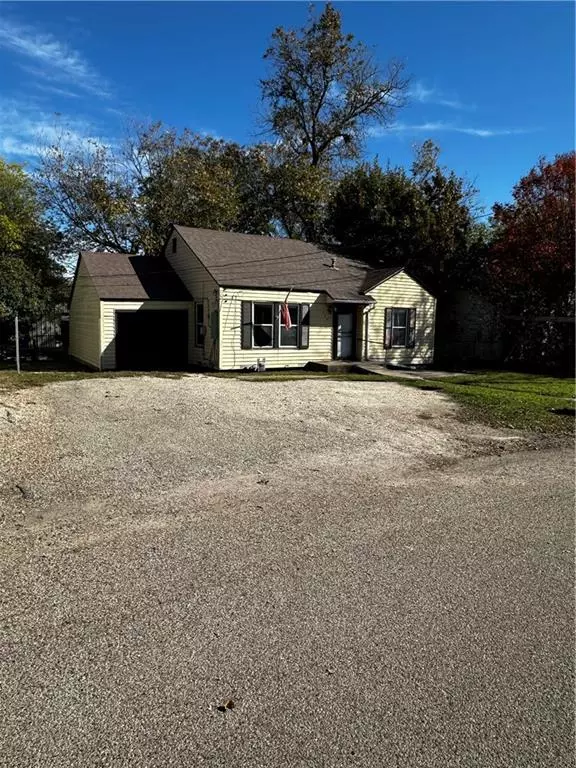 129 Victory Drive,  Waco,  TX 76711