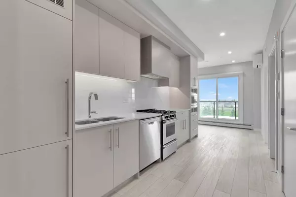 Calgary, AB T3H 6M1,8230 Broadcast AVE Southwest #516