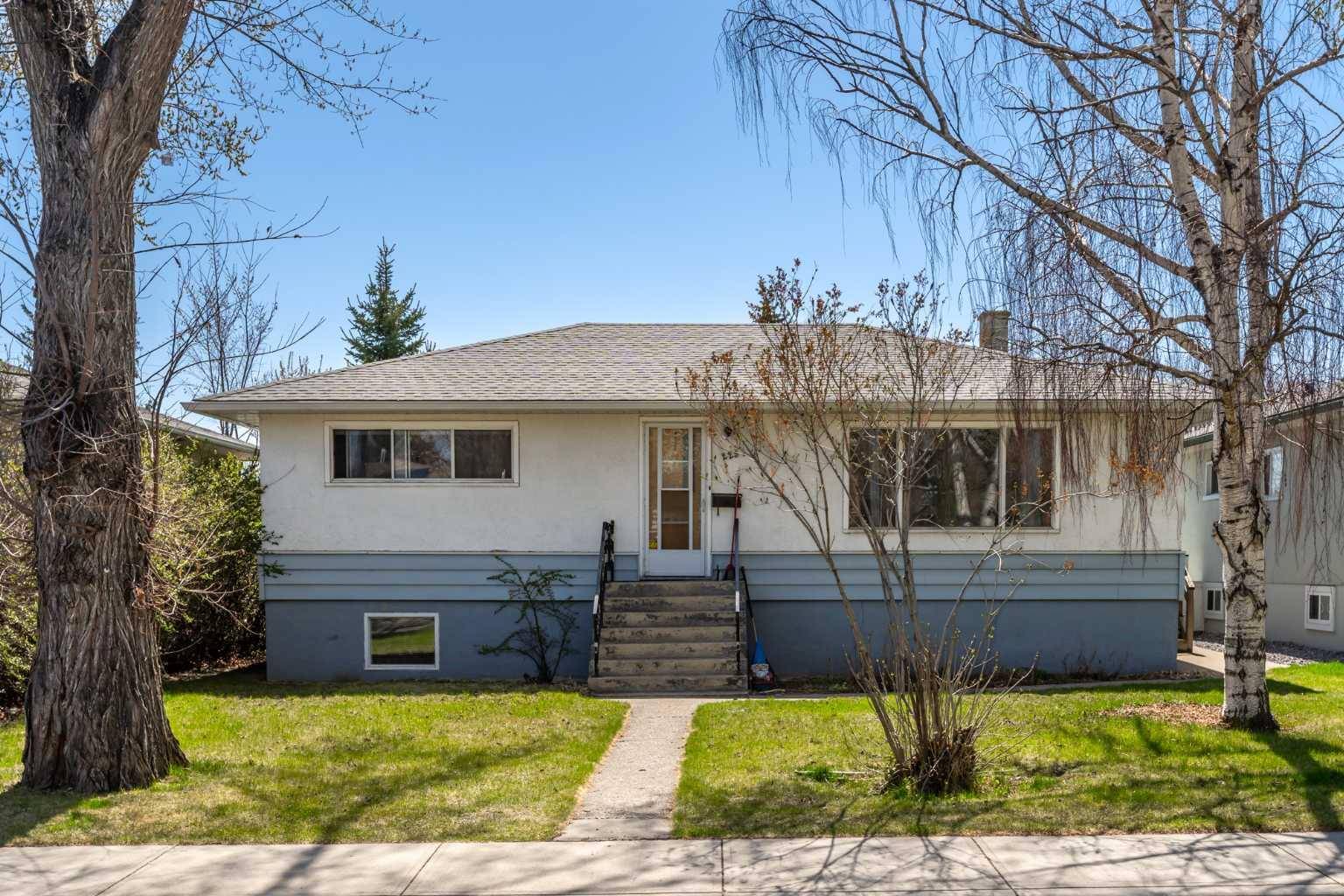 223 41 AVE Northwest, Calgary, AB T2K 0G9
