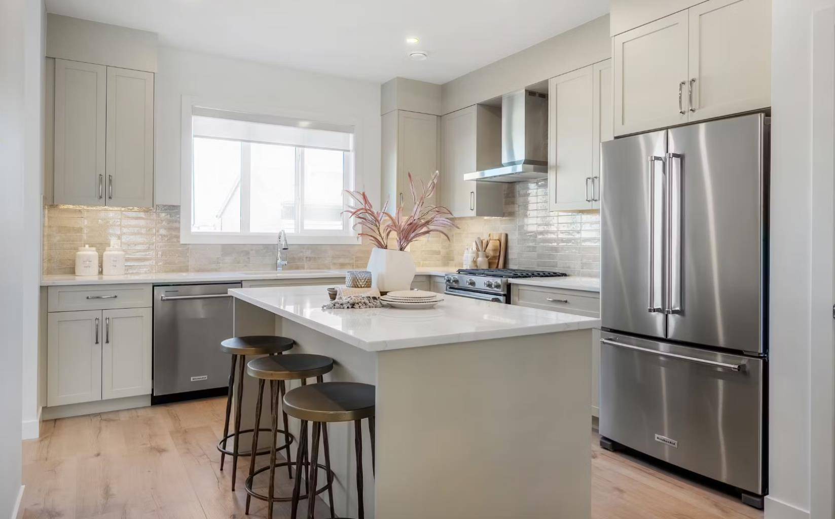 Calgary, AB T3J 5W3,575 Homestead DR Northeast