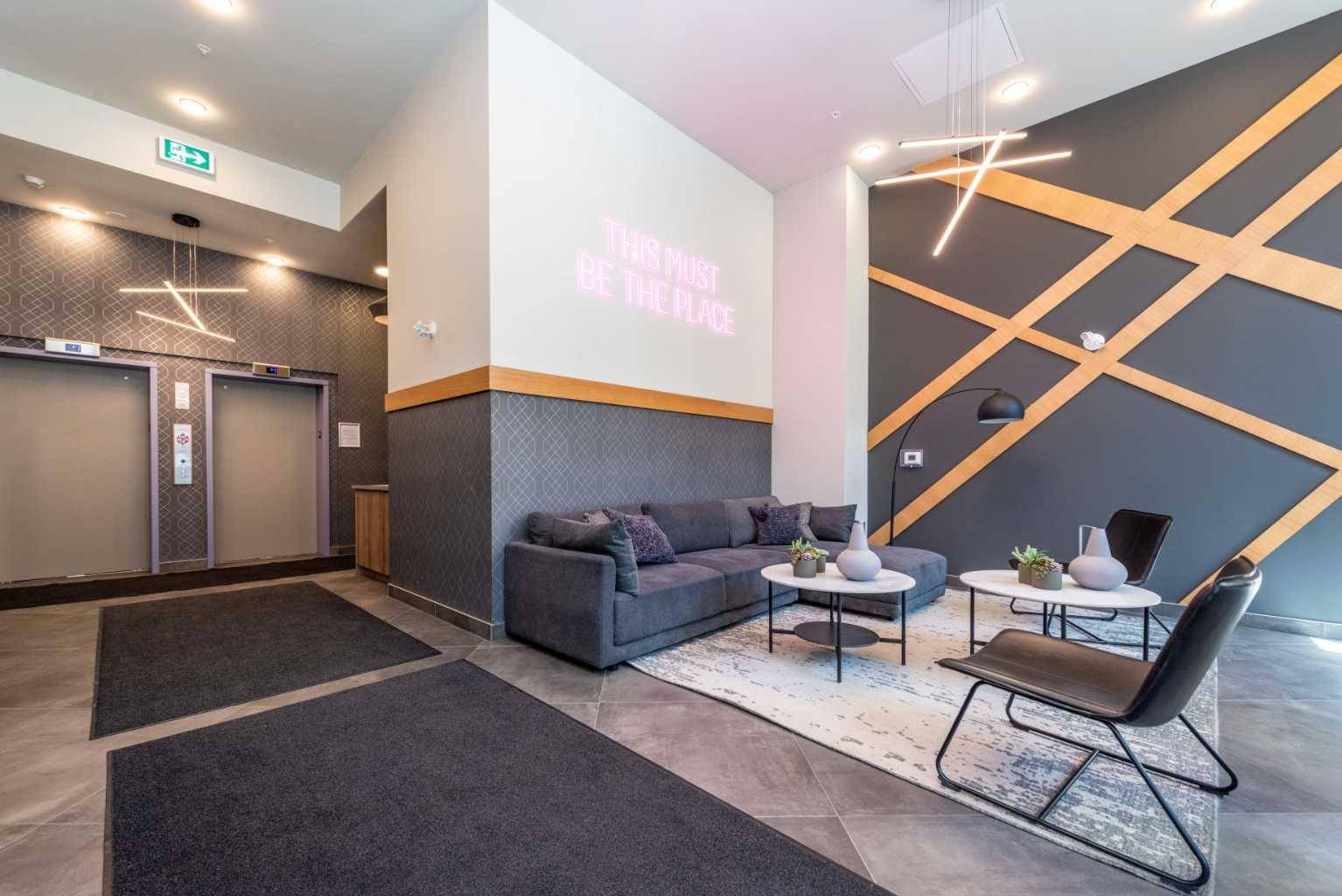 Calgary, AB T3B 6P6,3932 University AVE Northwest #214